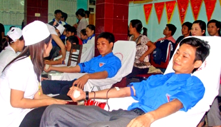 Localidades vietnamitas responden al Día nacional de donación de sangre